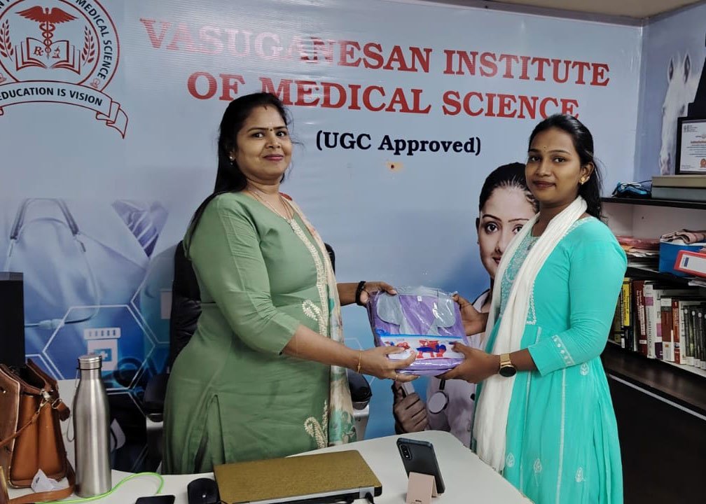 Free student kit distribution by VGIMS to support paramedical students