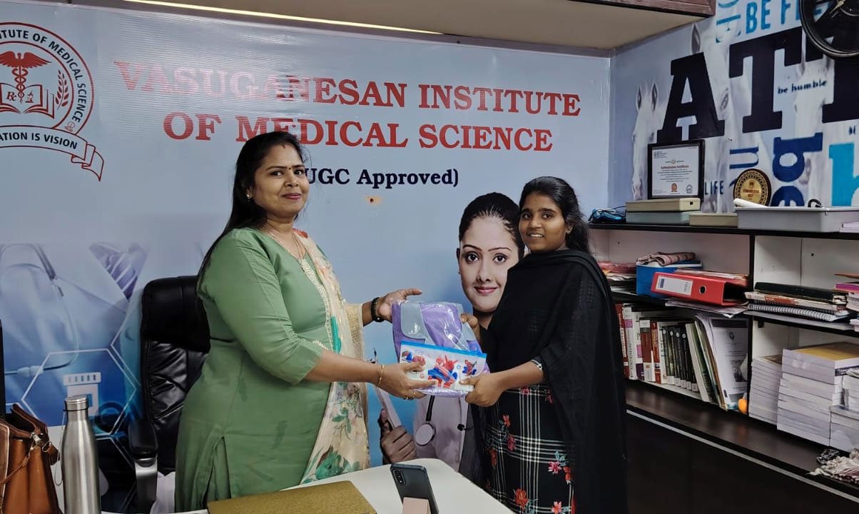 Free student kit distribution by VGIMS to support paramedical students