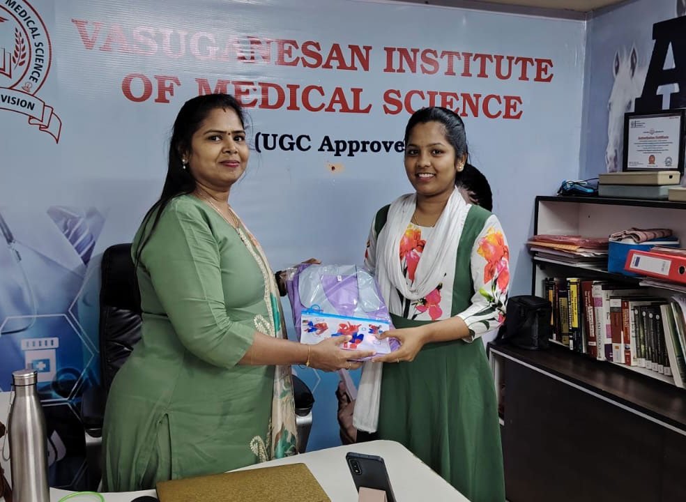 Free student kit distribution by VGIMS to support paramedical students