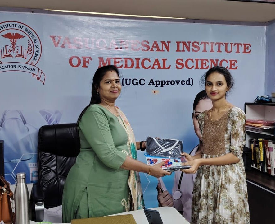 Free student kit distribution by VGIMS to support paramedical students